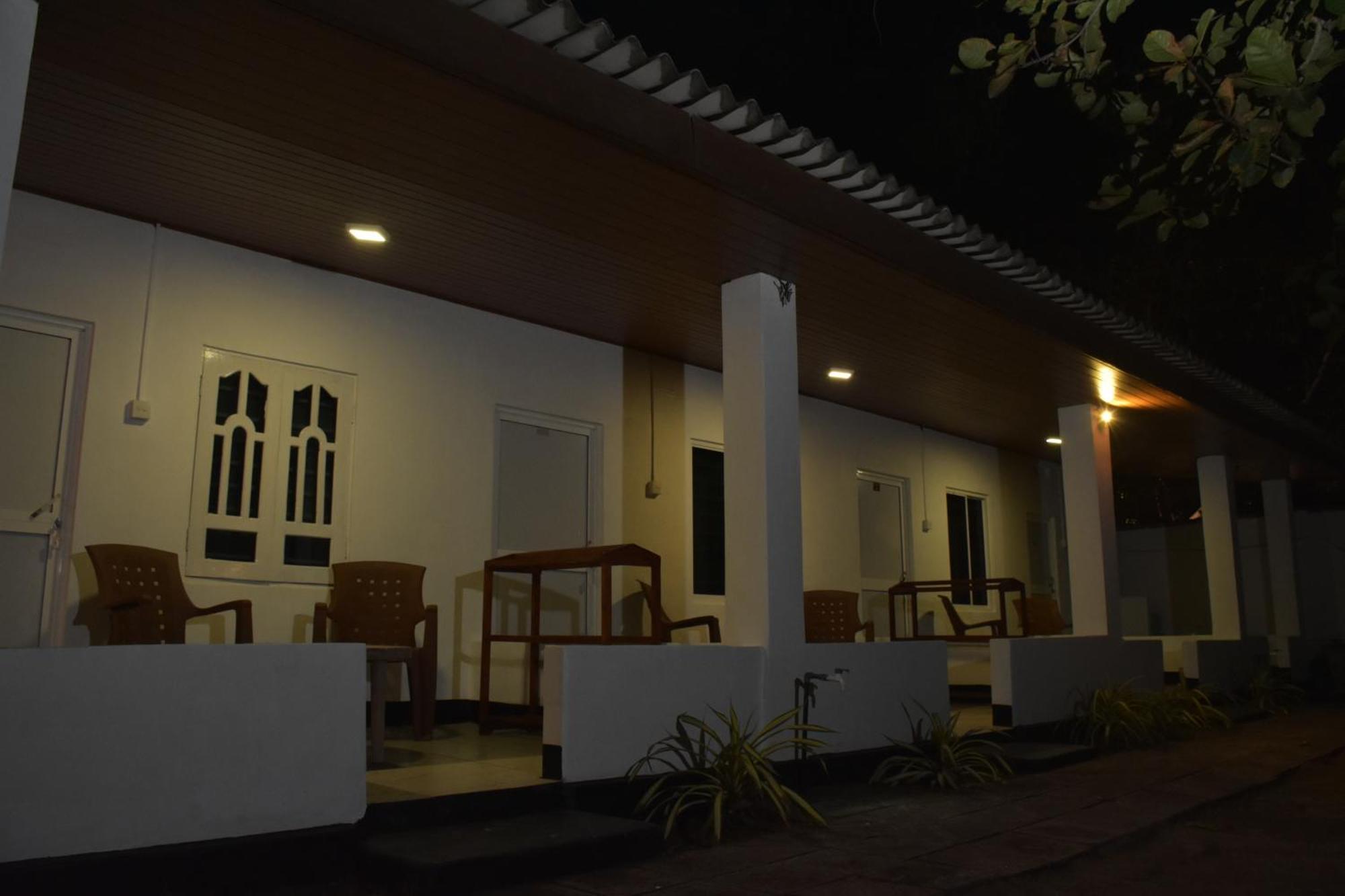 French Garden Regish Guest House 亭可马里 外观 照片